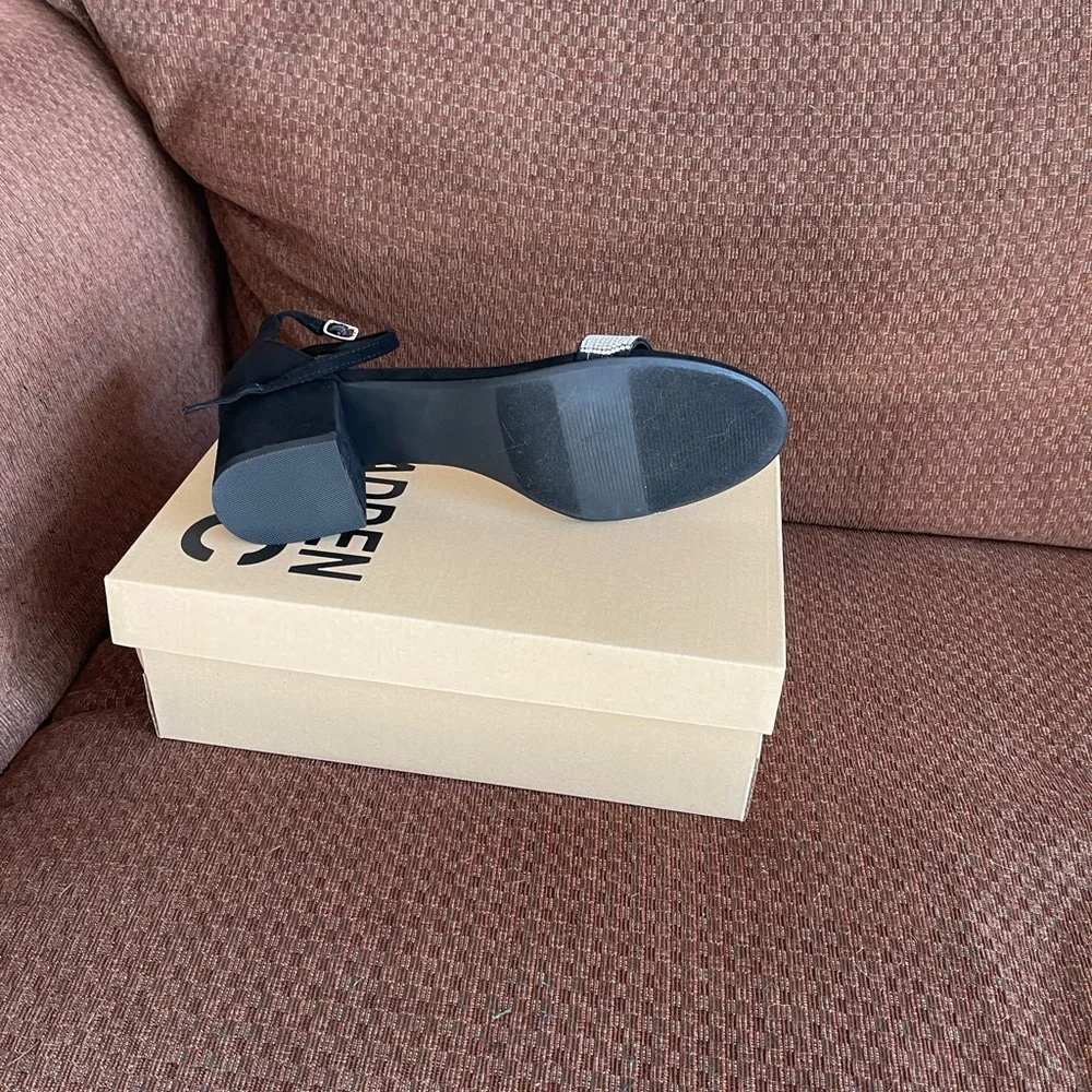 Steve Madden nyc shoes - Picture 2 of 3